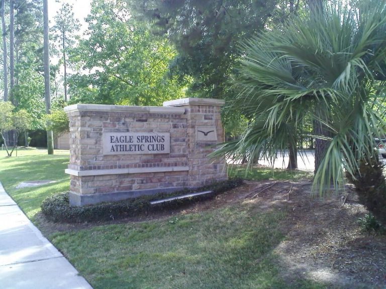 Eagle Springs Athletic Club Work Out Facility